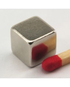 NdFeB N45 Würfelmagnet 7,5 mm Kantenlänge, vernickelt