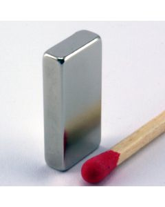NdFeB N45 Quadermagnet 20 x 10 x 4 mm, vernickelt