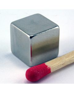 NdFeB N45 Würfelmagnet 10 mm Kantenlänge, vernickelt