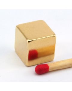 NdFeB N45 Würfelmagnet 10 mm Kantenlänge, vergoldet