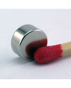 NdFeB N45 Scheibenmagnet Ø8 x 4 mm, vernickelt